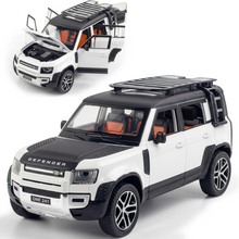 Land Rover Defender 1:24 Scale Model Car