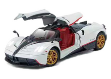 Paganii Huayraa BC 1:24 Scale Diecast Alloy Toy Car with Lights, Sound & Smoke – Pull Back Action, Openable Doors