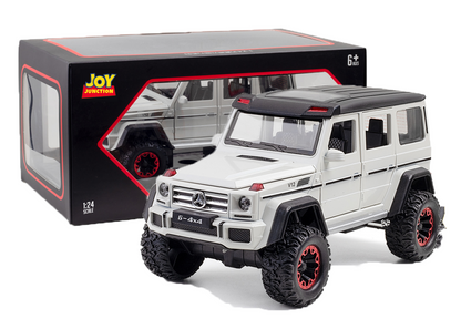 Mercedes-Benz G500 1:24 Scale Alloy Metal Pullback Toy car with Display Box, Openable Doors Light Music