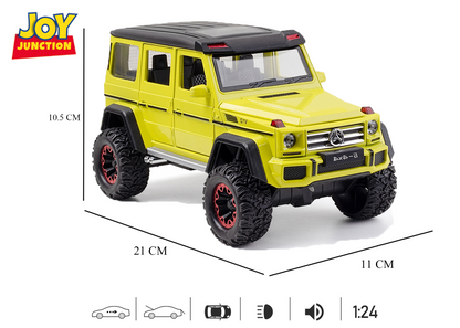 Mercedes-Benz G500 1:24 Scale Alloy Metal Pullback Toy car with Display Box, Openable Doors Light Music