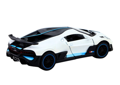 Bugati Divo Metal Diecast Car 1:32 Scale – Metal Model with Lights, Sound & Pull-Back Action