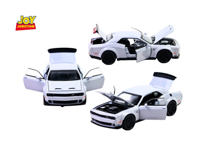 Dodgee Challengerr HellKat 1:32 Scale Diecast Pull Back Toy Car with Openable Doors, Lights & Engine Sound