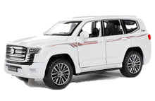 Land Cruiser White