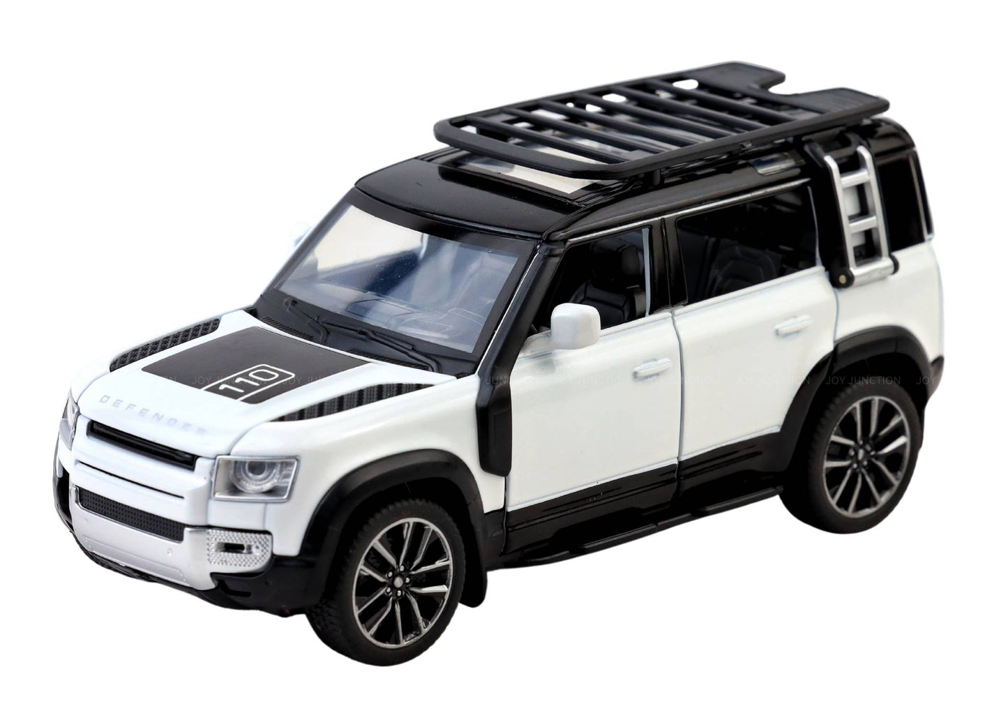 Land Roverr Defenderr 1:32 Scale Diecast Pull Back Toy Car with Openable Doors, Lights & Engine Sound