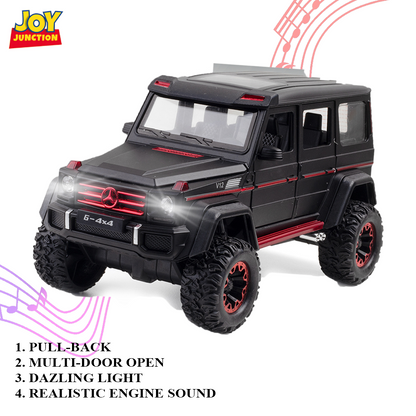 Mercedes-Benz G500 1:24 Scale Alloy Metal Pullback Toy car with Display Box, Openable Doors Light Music